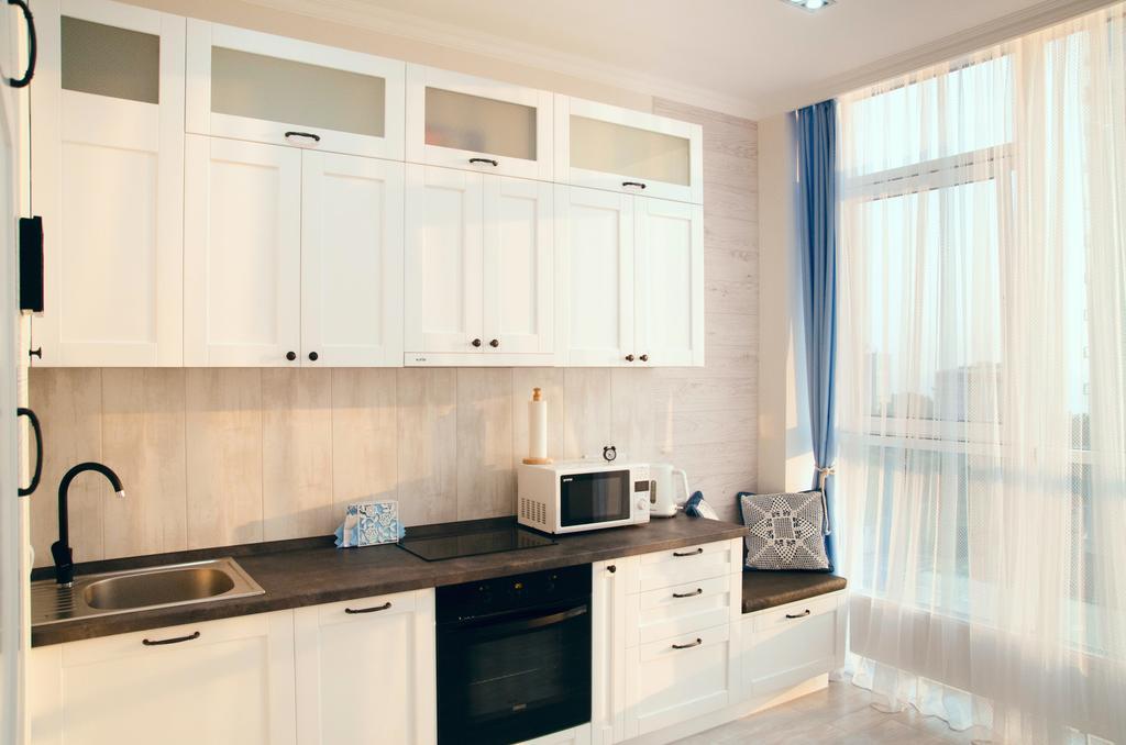 Bright Apartment In Arkadia Odesa Exterior foto
